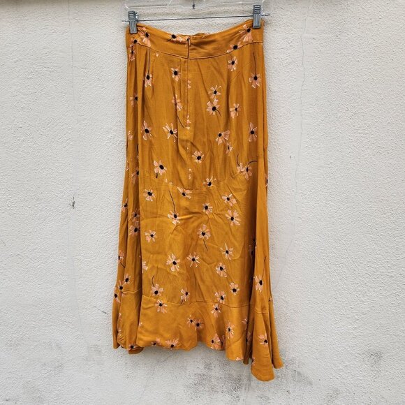 5/$100 SALE - Faithfull the Brand Botany Skirt - Picture 3 of 7